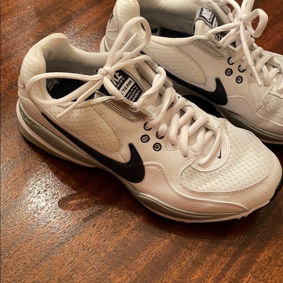 NIKE Training Air Team Max Air - SZ 6.5 - Picture 2 of 5